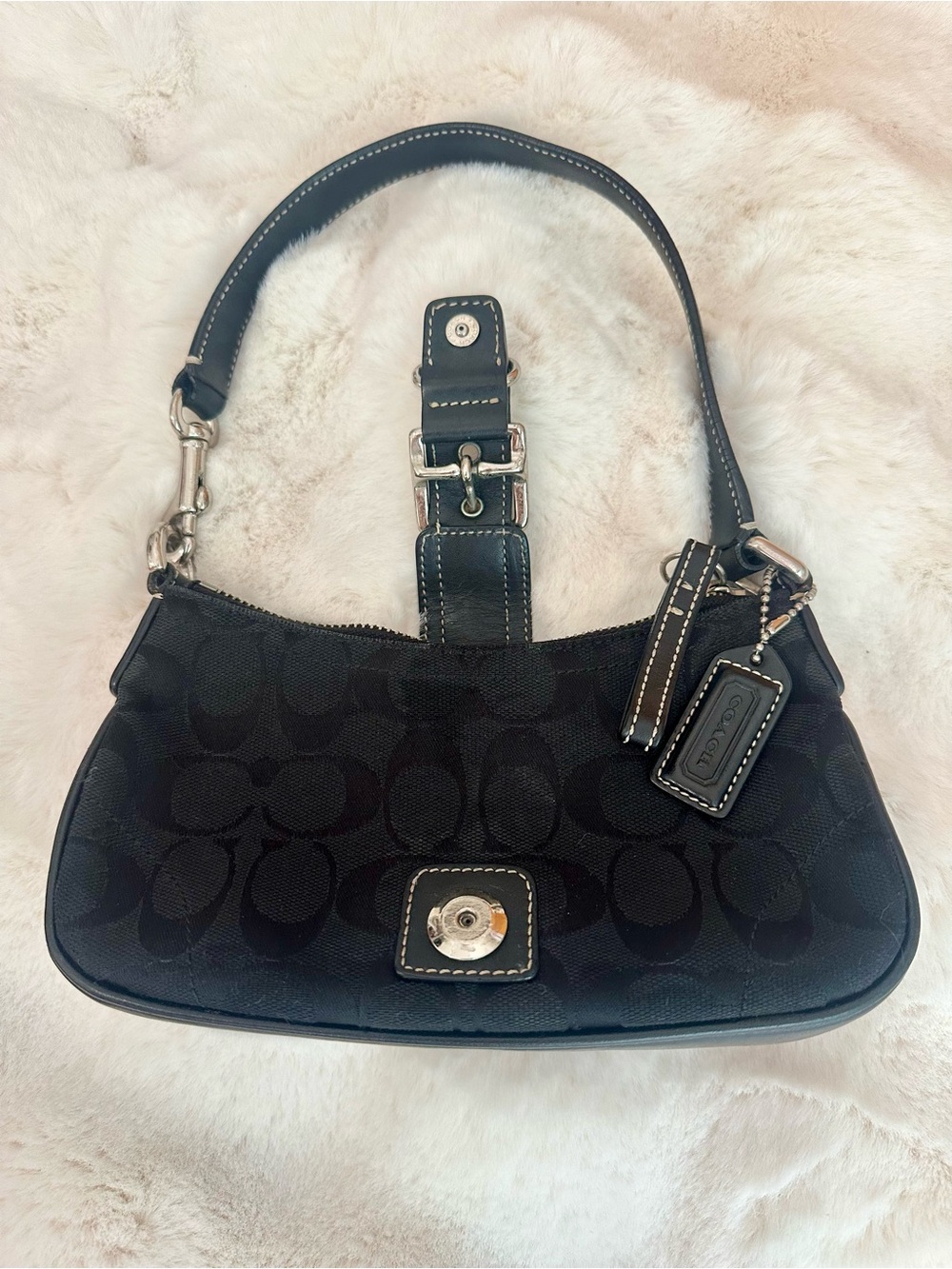Vintage Coach Black Signature Monogram Canvas Shoulder Bag with Buckle Accent - Picture 4 of 7